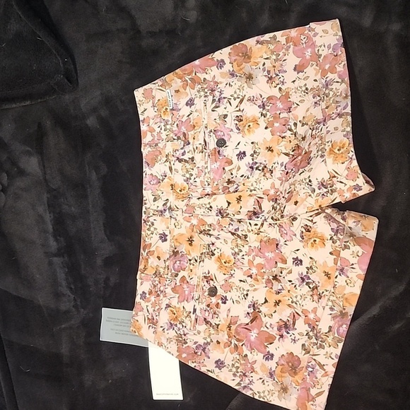 Dear John Hampton Short - Picture 5 of 5